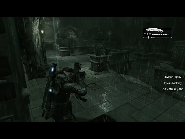 Gears Of War~ Import Pre-Owned XBOX 360